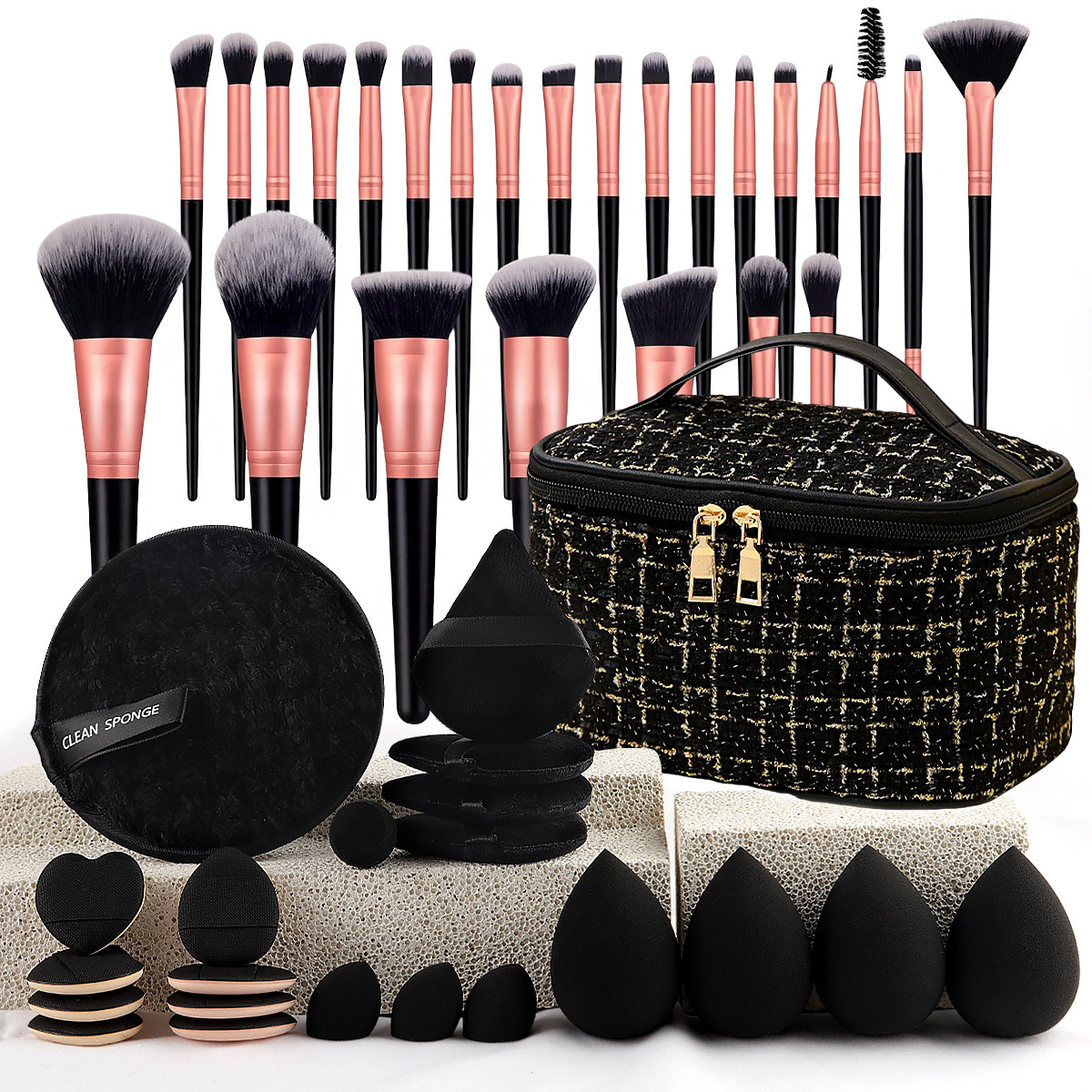 Makeup Brush Set Chic Fragranc - огляд і ціна Travel Accessories Set