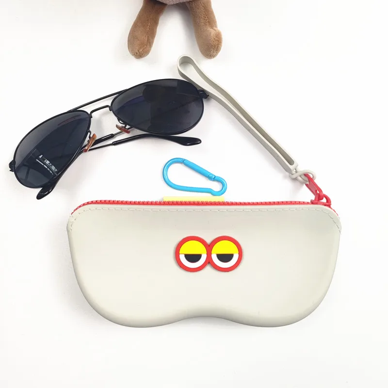 2026 New Portable Waterproof D - огляд і ціна Travel Accessories In Store